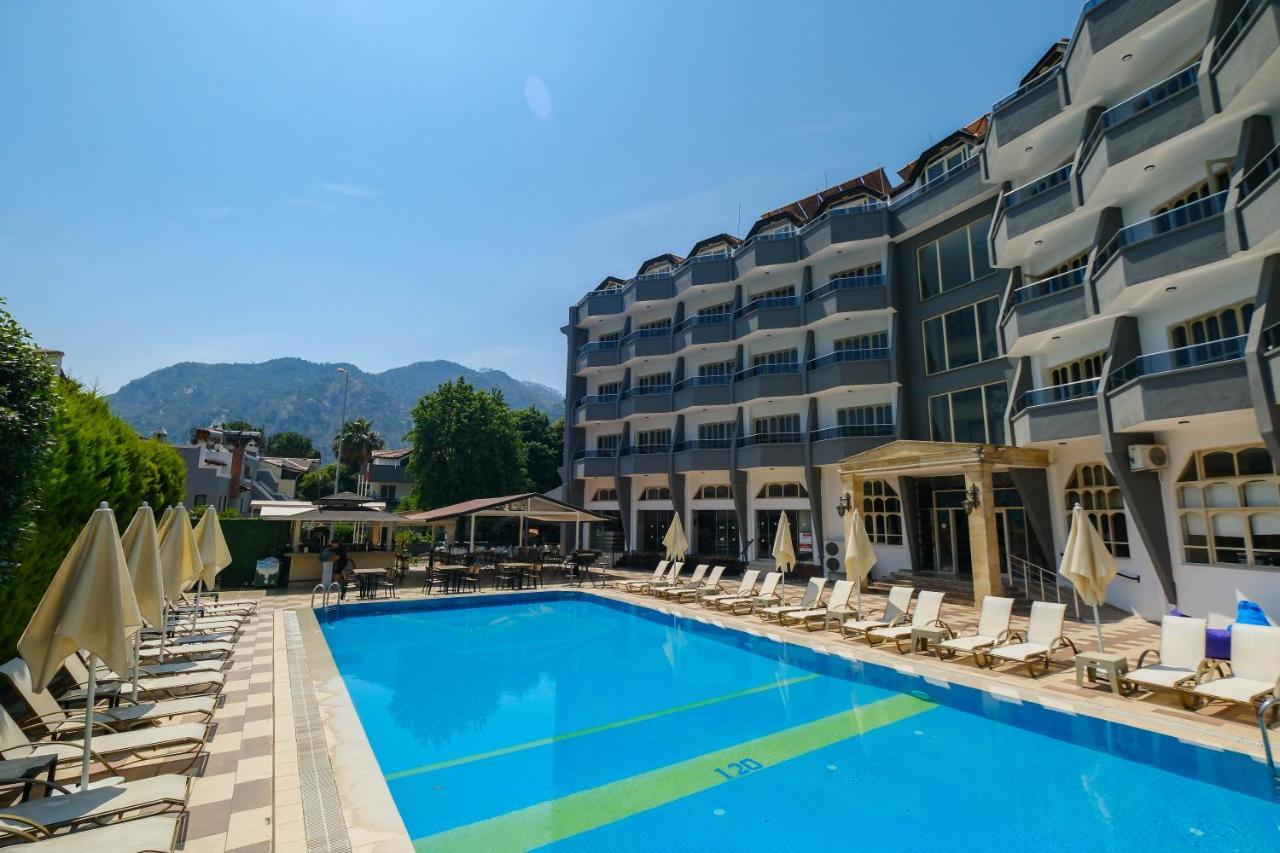 Hotel Club Selen İçmeler Exteriér fotografie