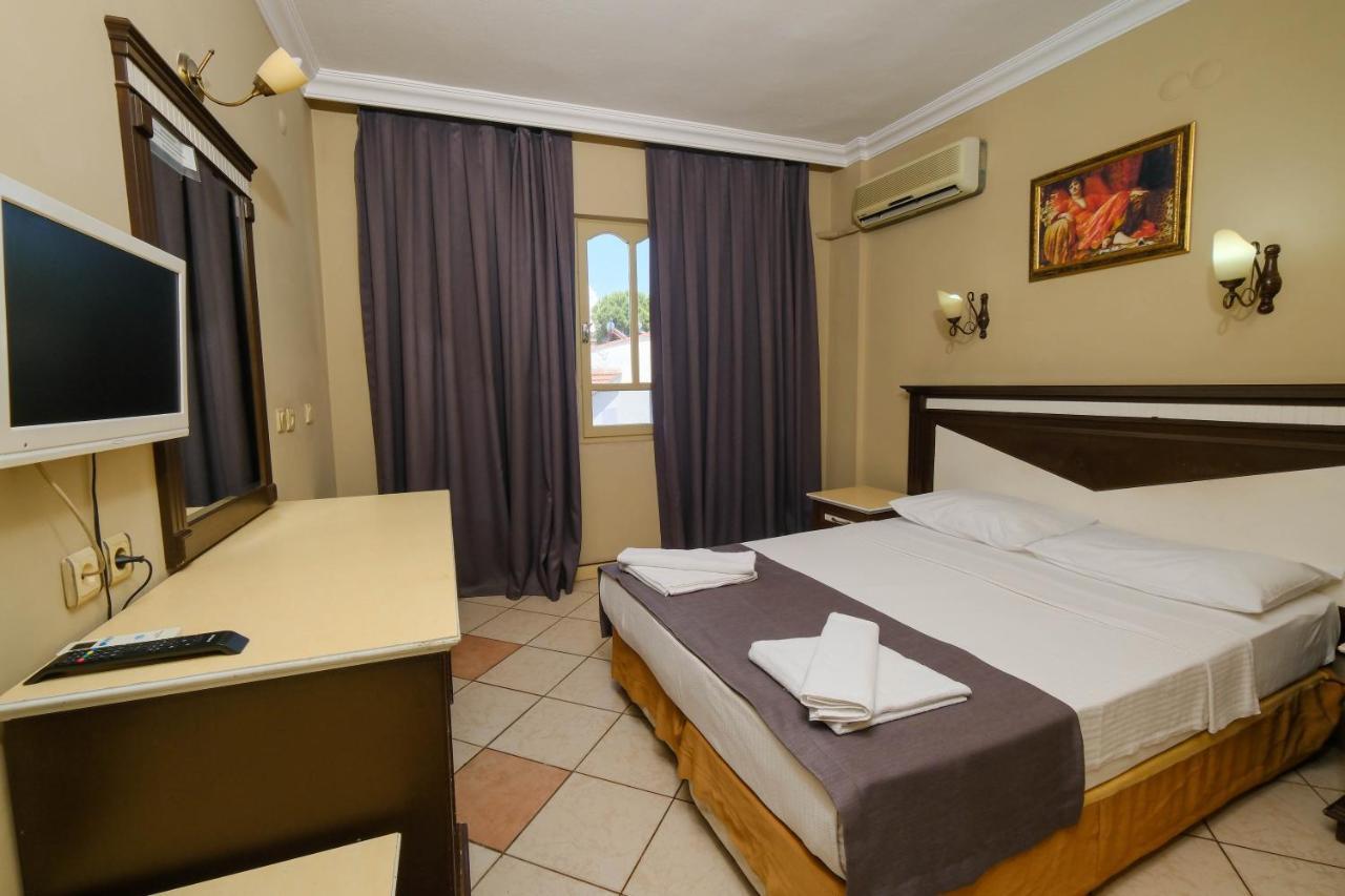 Hotel Club Selen İçmeler Exteriér fotografie