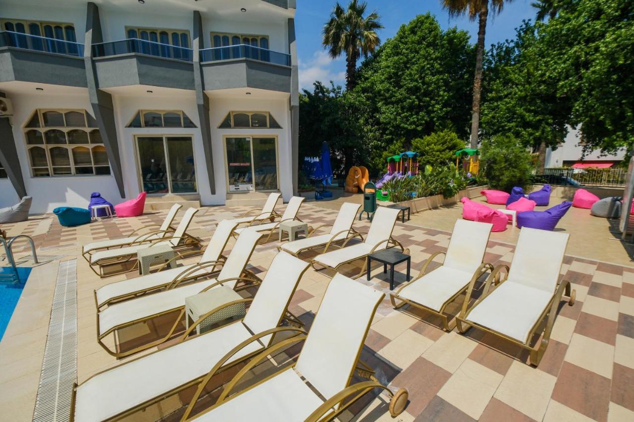 Hotel Club Selen İçmeler Exteriér fotografie